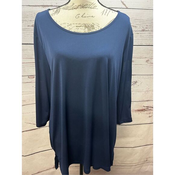 Navy Blue 3/4 Sleeve Tunic Top with Shoulder Cut Outs, Casual Comfort - Picture 1 of 5